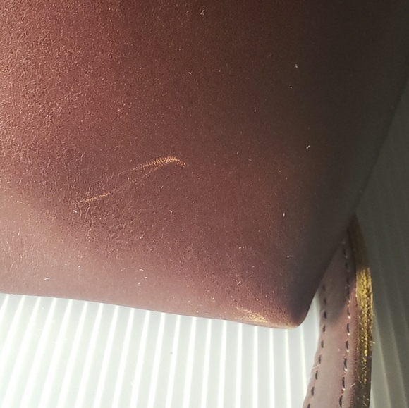 NWT Portland Leather Goods Medium Tote (Outlet Purchase) - Picture 6 of 8